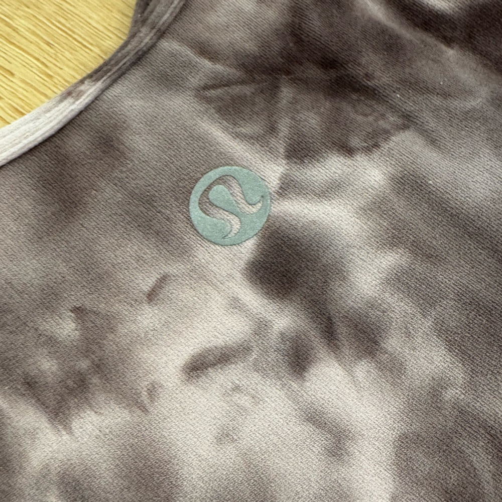 lululemon align tee - Picture 3 of 4